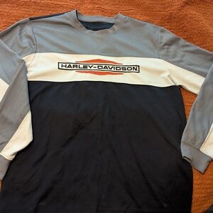 Harley-Davidson Men's Gray and Black Shirt